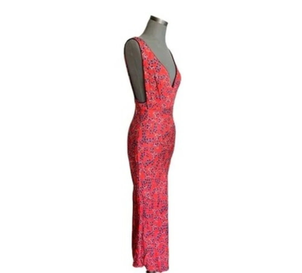 Free People Oh La La Bias Dress Size 6 Red Navy Floral V-Neck Midi Sleeveless VG - Picture 4 of 6